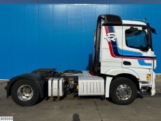 Mercedes Actros 1848