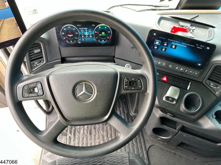 Mercedes Actros 1845