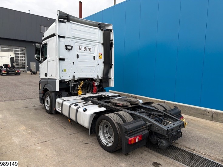 Mercedes Actros 1845