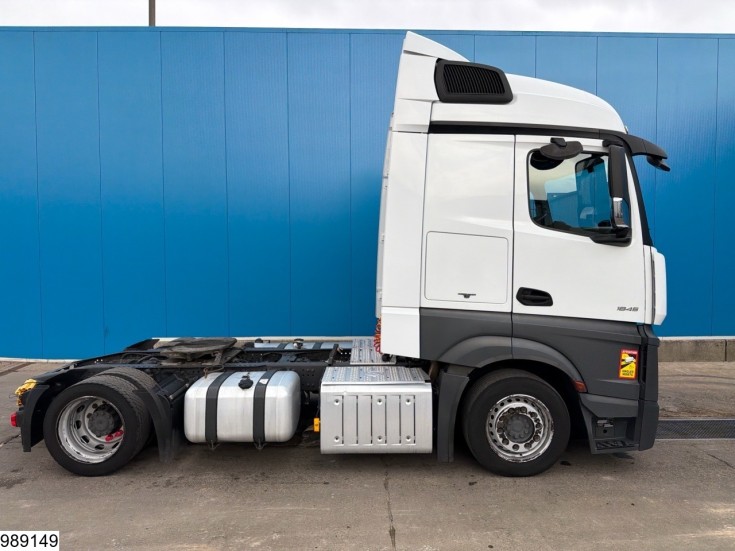 Mercedes Actros 1845