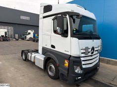 Mercedes Actros 1845