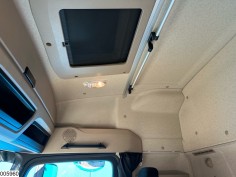 Mercedes Actros 1848