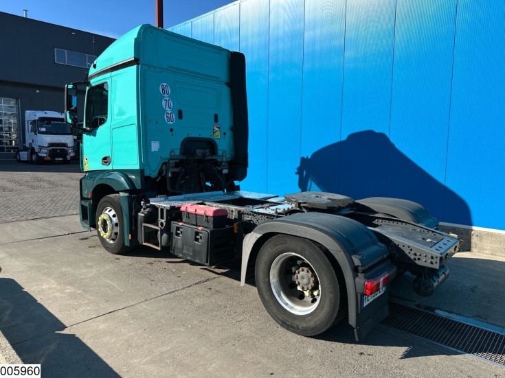 Mercedes Actros 1848