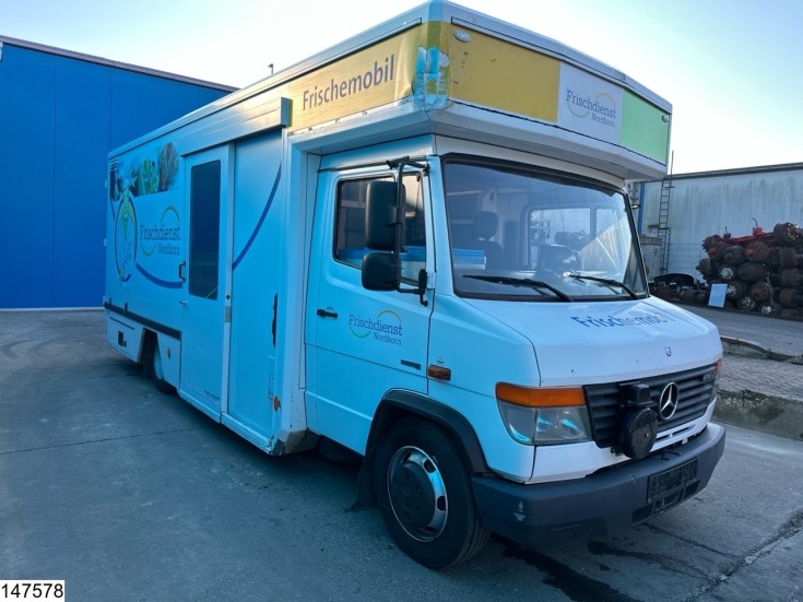 Mercedes Vario 816 D