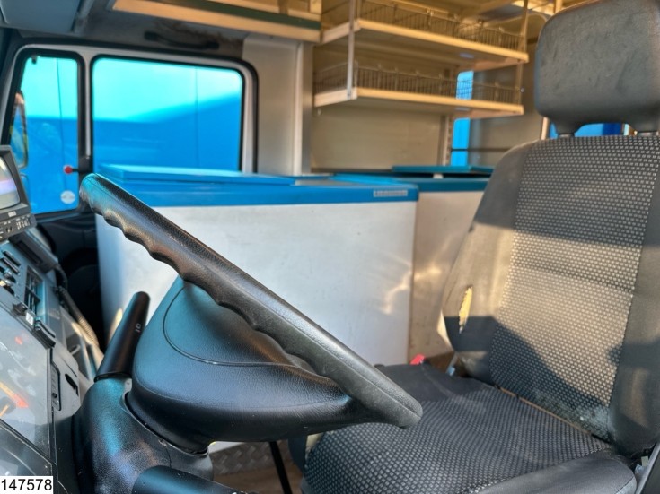 Mercedes Vario 816 D