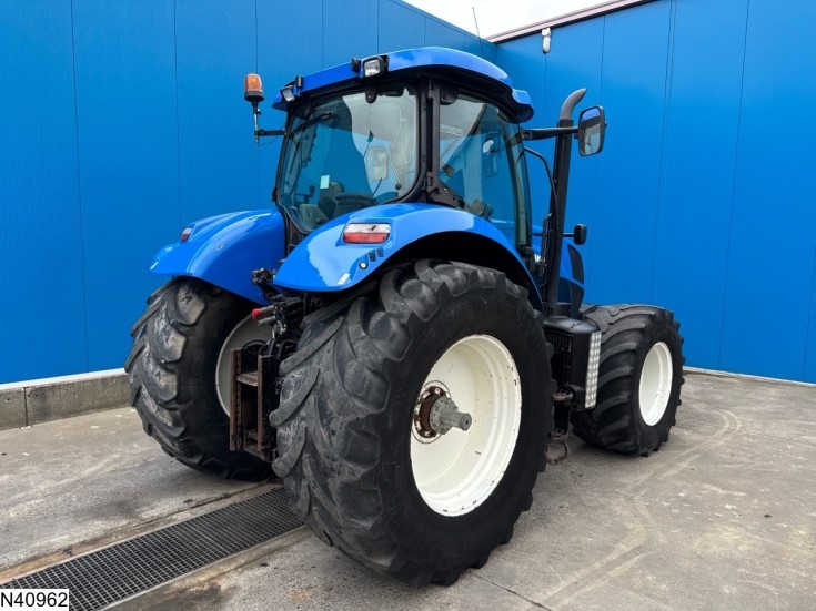 New Holland T 7.210