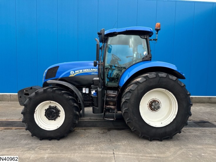 New Holland T 7.210