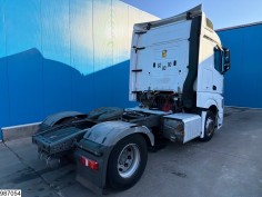 Mercedes Actros 1843