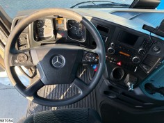 Mercedes Actros 1843