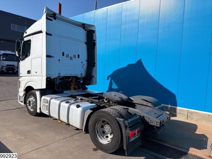 Mercedes Actros 1845