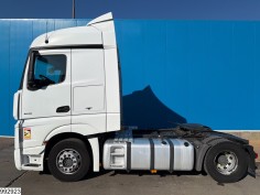 Mercedes Actros 1845