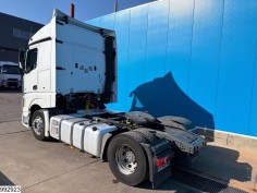 Mercedes Actros 1845