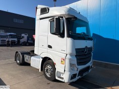 Mercedes Actros 1845