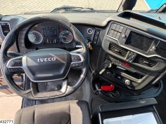 Iveco S way 460