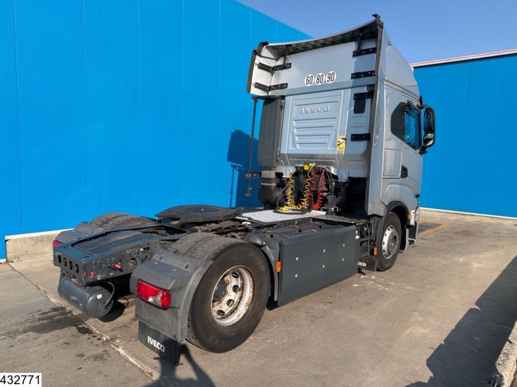 Iveco S way 460