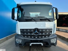 Mercedes Arocs 3240