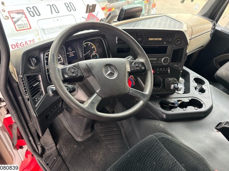 Mercedes Actros 1843