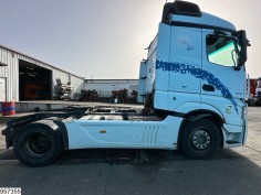 Mercedes Actros 1845