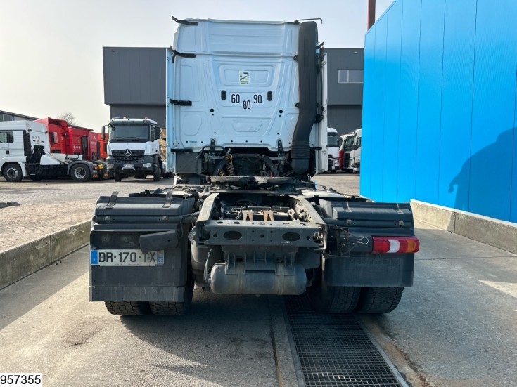 Mercedes Actros 1845