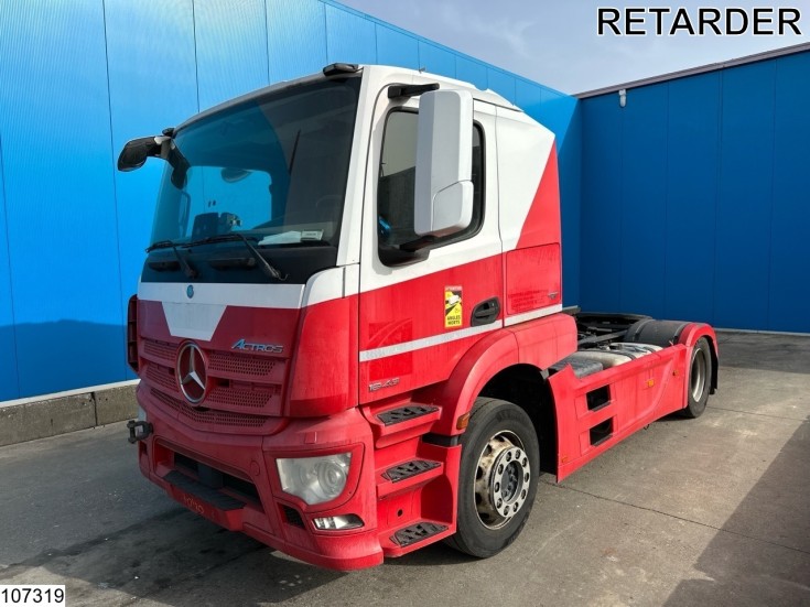Mercedes Actros 1843