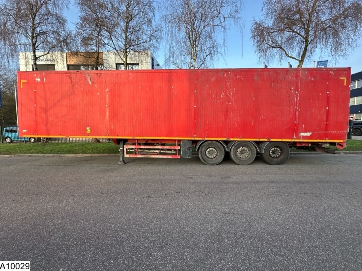 Benalu Walking floor