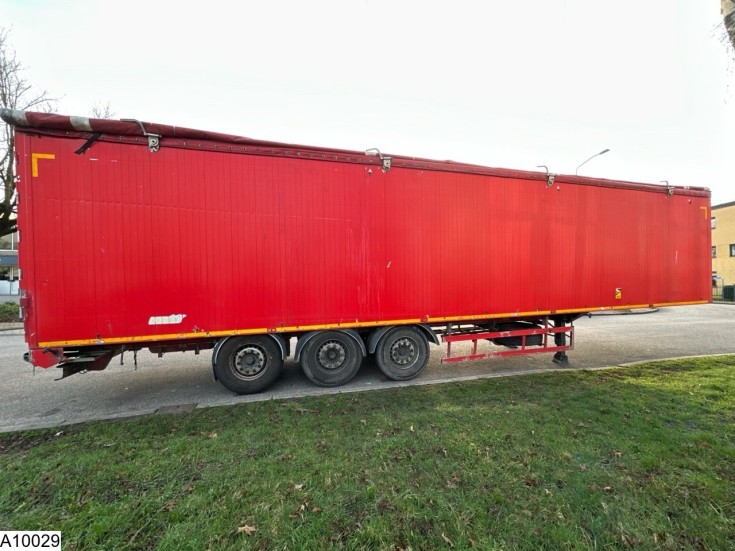 Benalu Walking floor