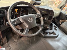 Mercedes Actros 1843
