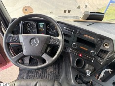 Mercedes Actros 1843