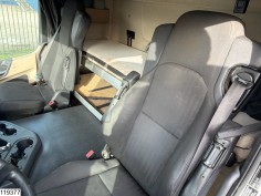 Mercedes Actros 1843