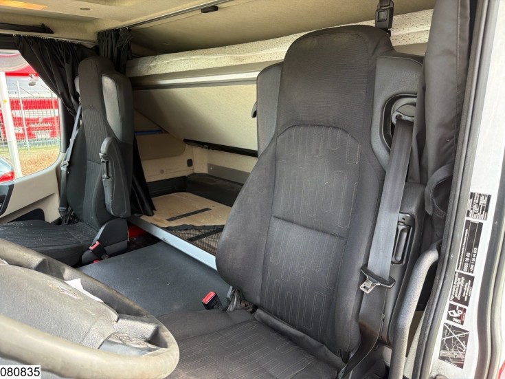 Mercedes Actros 1843