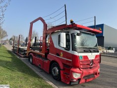 Mercedes Actros 1843