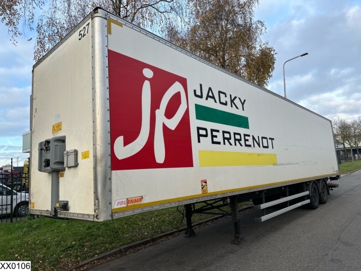 Fruehauf gesloten bak