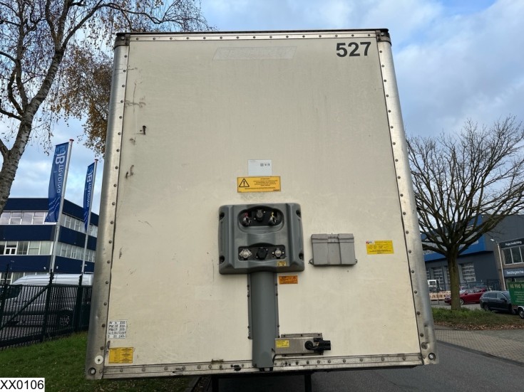 Fruehauf gesloten bak