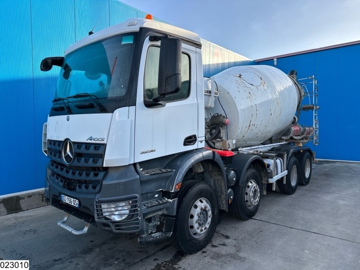 Mercedes Arocs 3236
