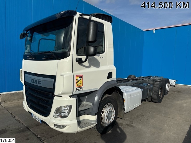 DAF CF 330