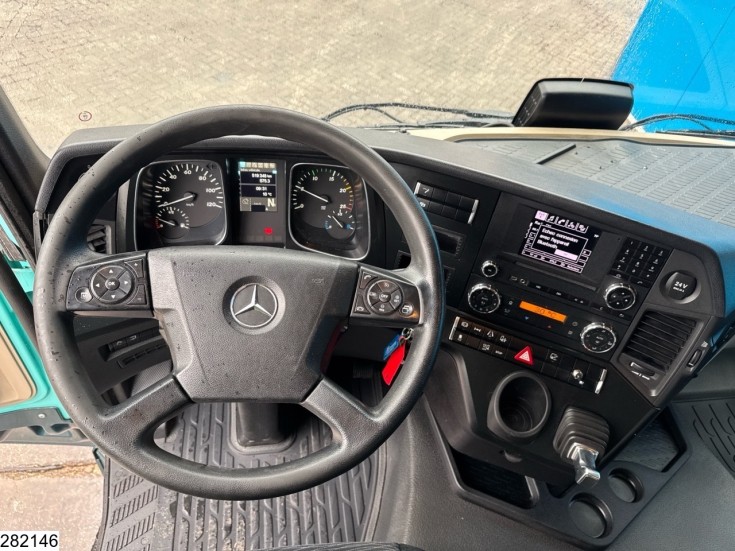 Mercedes Actros 1848
