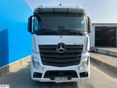 Mercedes Actros 1845