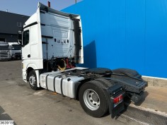 Mercedes Actros 1845