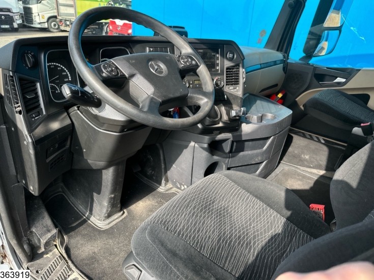 Mercedes Actros 1845