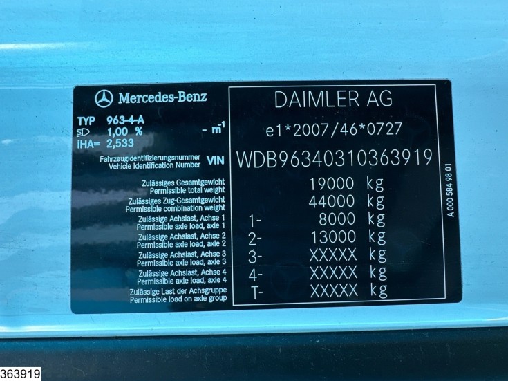 Mercedes Actros 1845