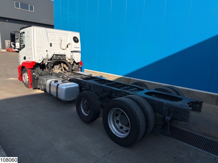 Mercedes Actros 2343