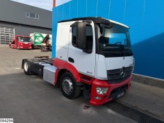 Mercedes Actros 1843