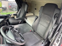 Mercedes Actros 1843