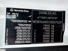 Mercedes Actros 1843