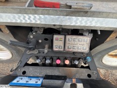 Mercedes Actros 1843