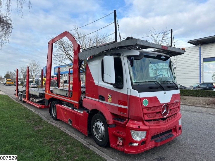 Mercedes Actros 1843