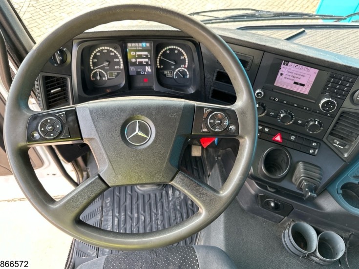 Mercedes Actros 3245