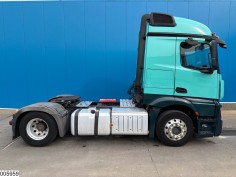 Mercedes Actros 1848