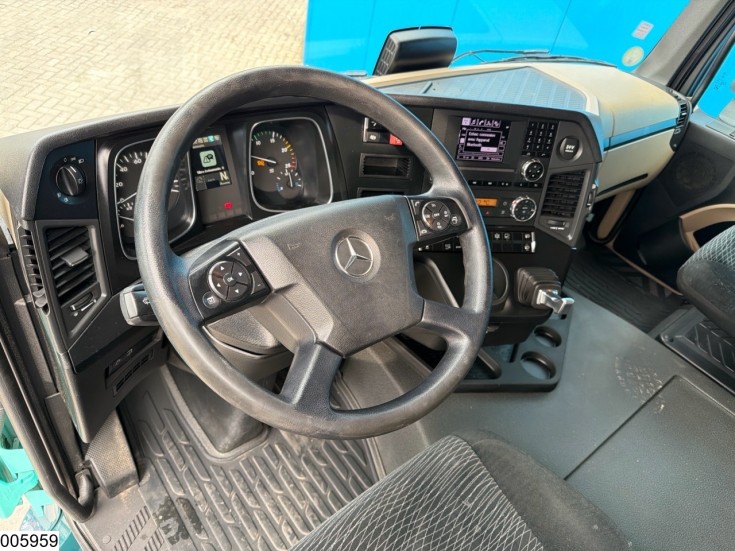 Mercedes Actros 1848
