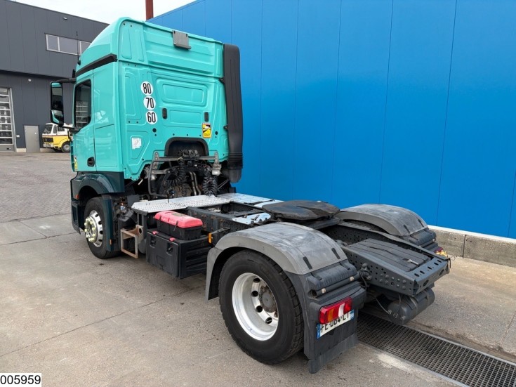 Mercedes Actros 1848